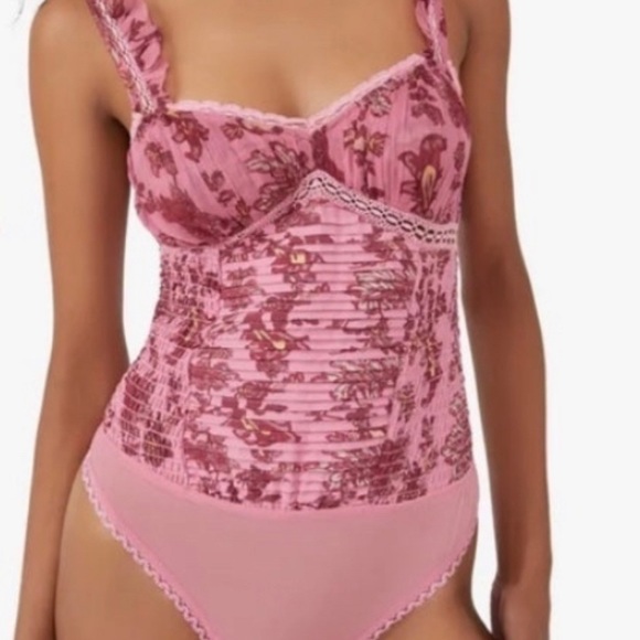 NWT Free People Weekend Plans Bodysuit - Picture 10 of 12